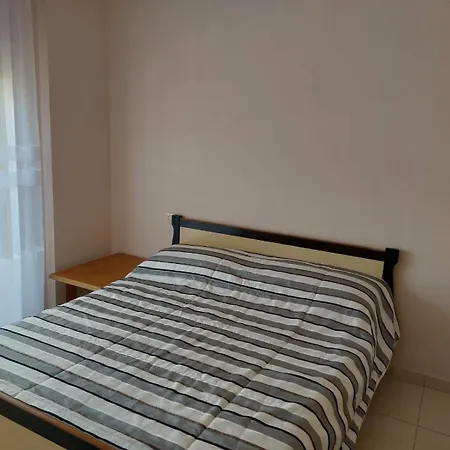 Apartment Simple *